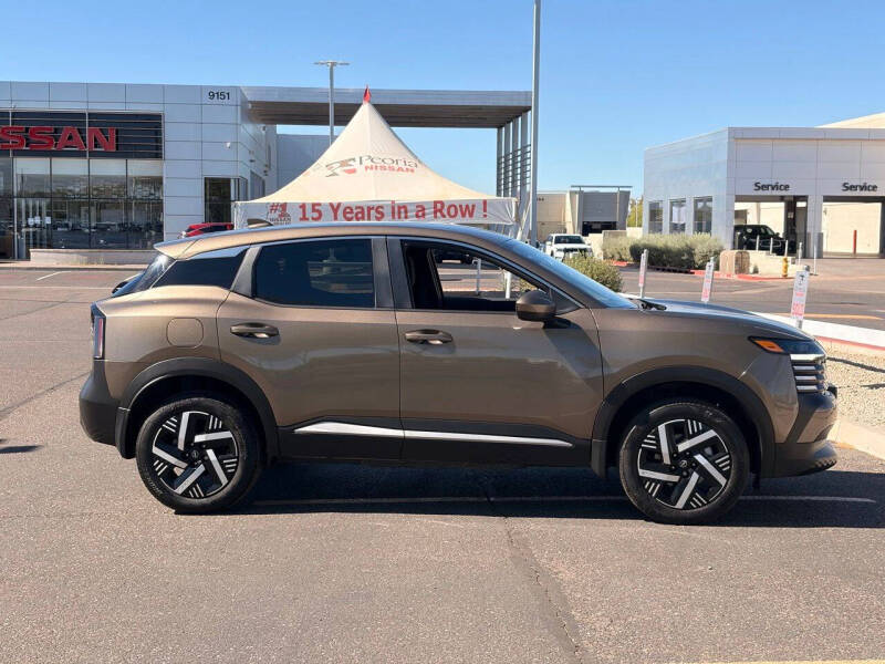 2025 Nissan Kicks SV