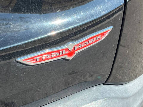 2017 Jeep Renegade Trailhawk