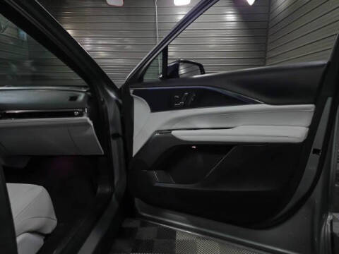 2024 Cadillac LYRIQ Sport 1