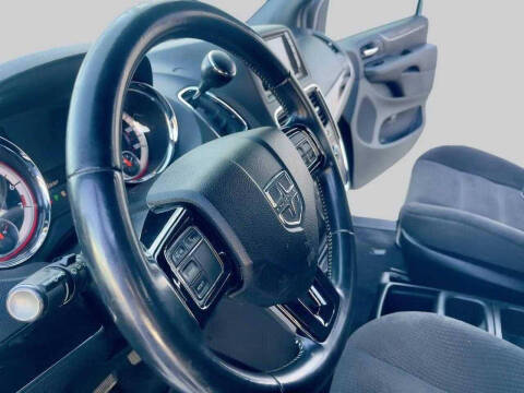 2017 Dodge Grand Caravan SE Plus