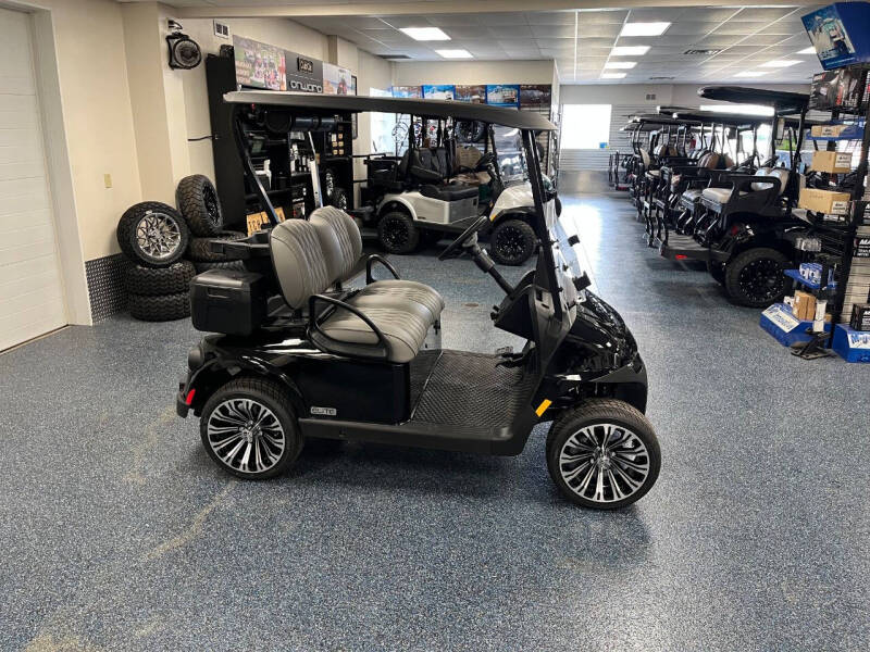 2026 E-Z-GO RXV