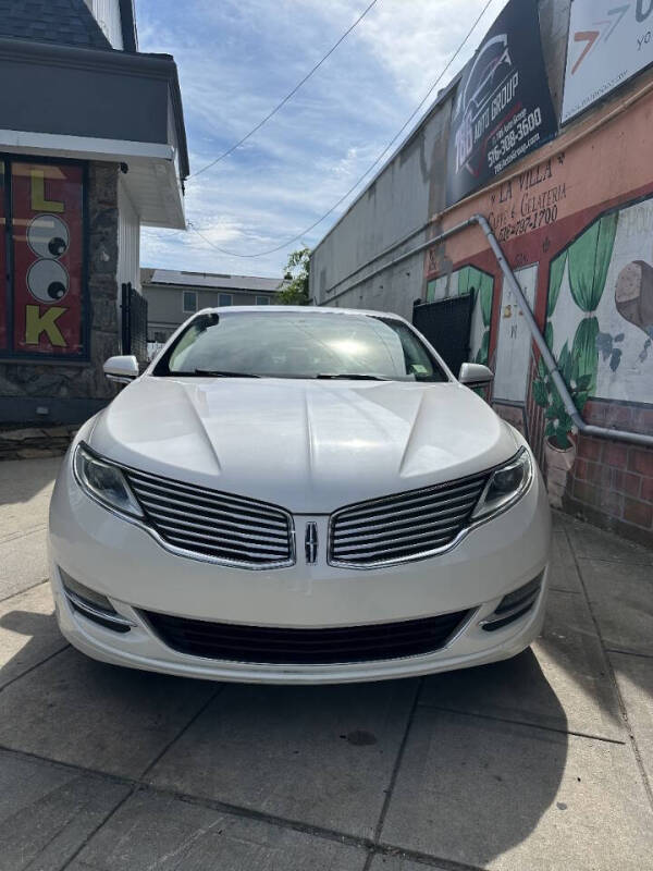 2014 Lincoln MKZ