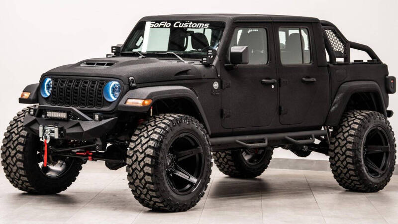 2026 Jeep Gladiator Sport