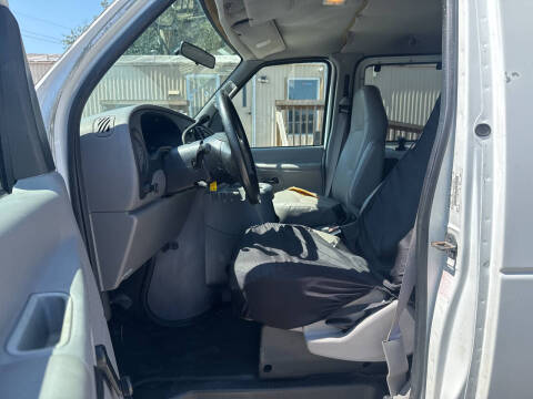 2001 Ford E-Series E-350 SD XL