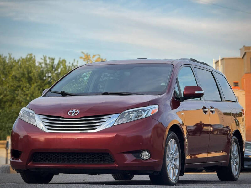 2017 Toyota Sienna