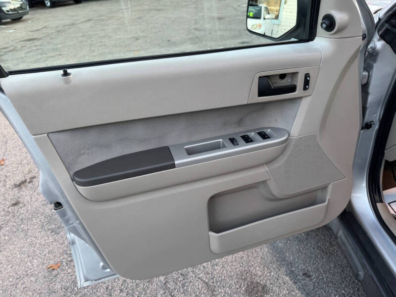 2010 Ford Escape XLT