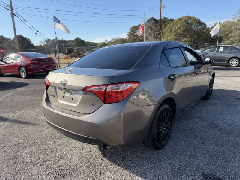 2019 Toyota Corolla LE