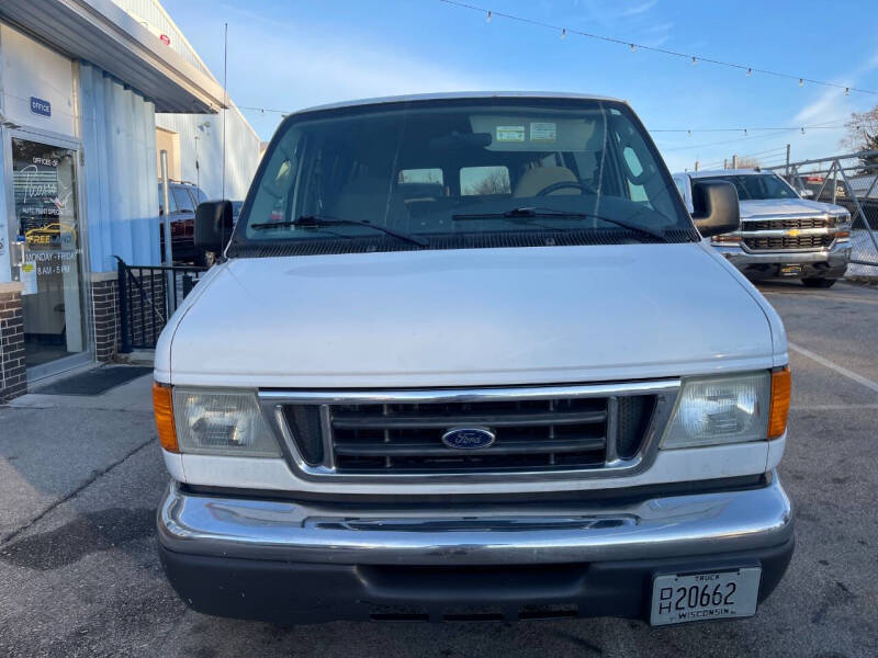 2007 Ford E-Series E-350 SD XLT