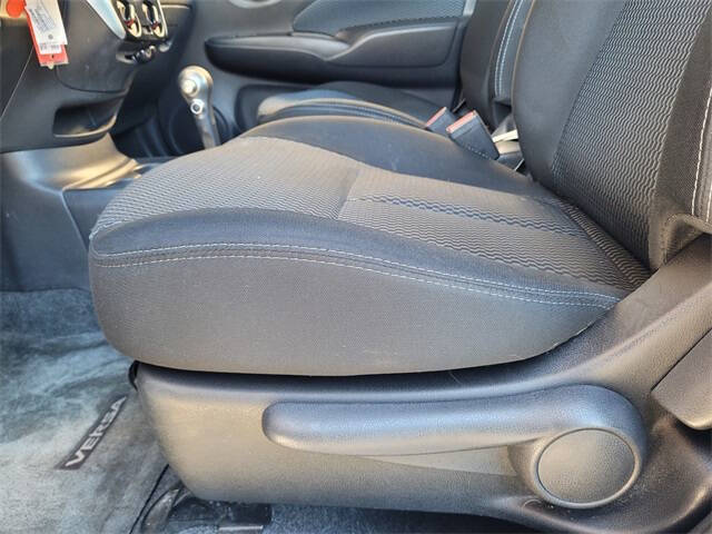 2015 Nissan Versa Note SV