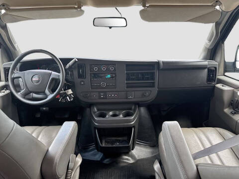 2025 GMC Savana 2500