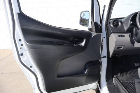 2016 Nissan NV200 SV