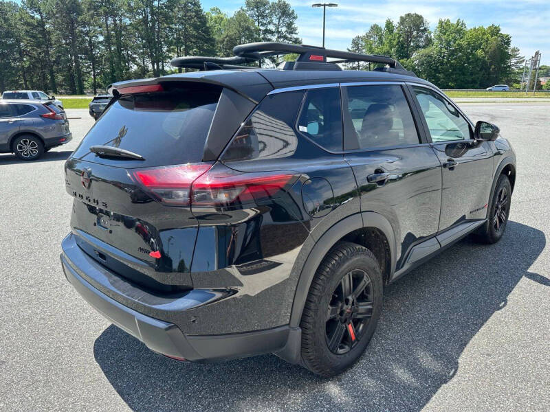 2025 Nissan Rogue Rock Creek
