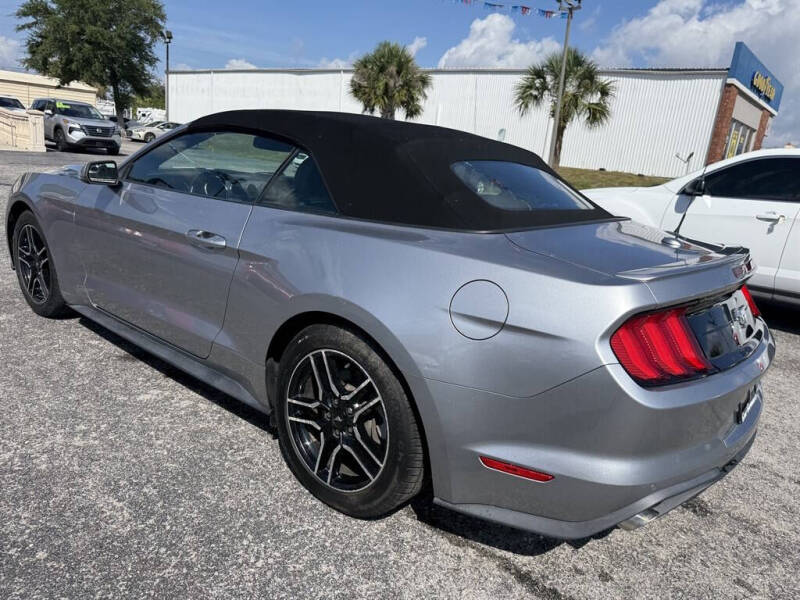 2020 Ford Mustang