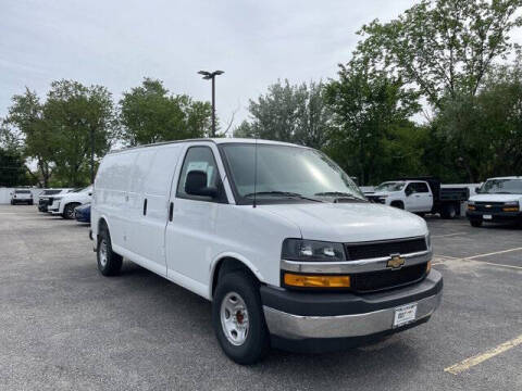 2025 Chevrolet Express 3500