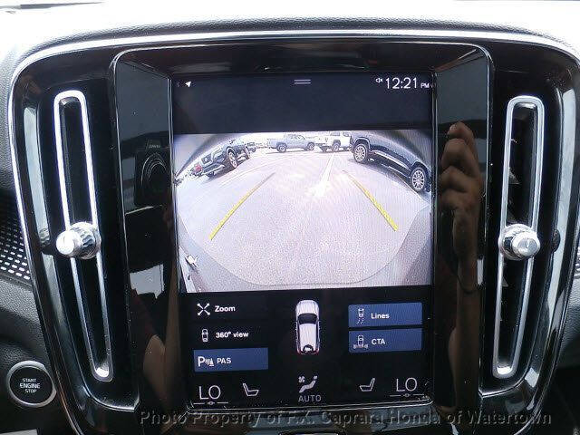 2021 Volvo XC40 T5 R-Design