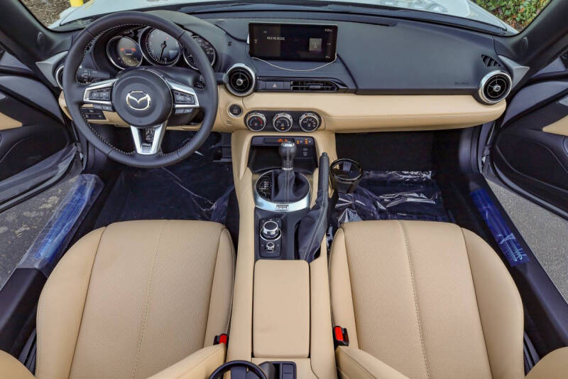 2025 Mazda MX-5 Miata Grand Touring