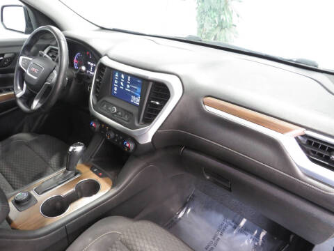 2017 GMC Acadia SLE-1