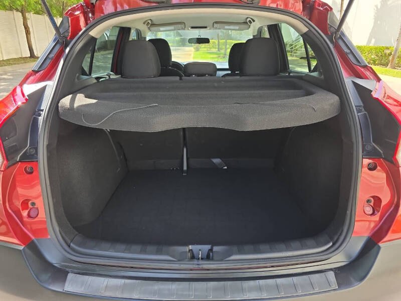 2018 Nissan Kicks SR