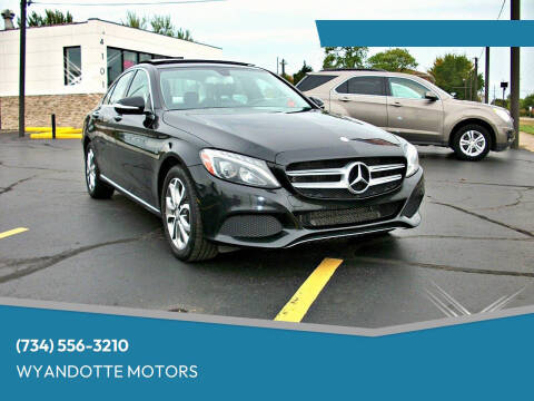 2015 Mercedes-Benz C-Class