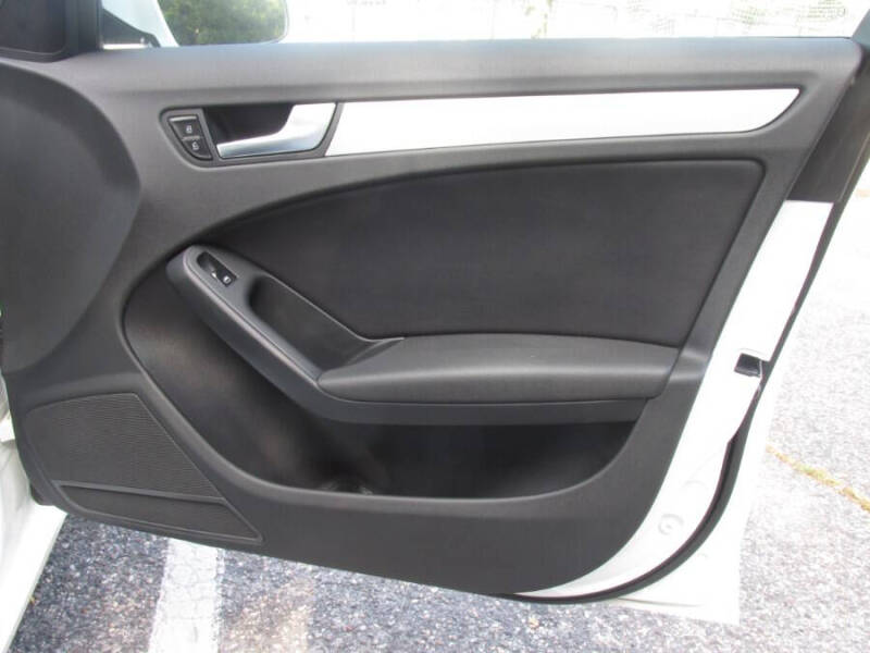 2011 Audi A4 2.0T quattro Premium Plus