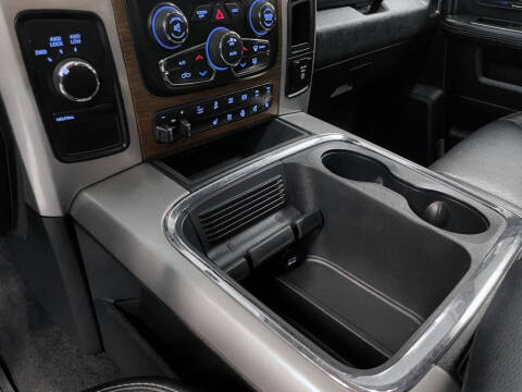 2017 RAM 3500 Laramie