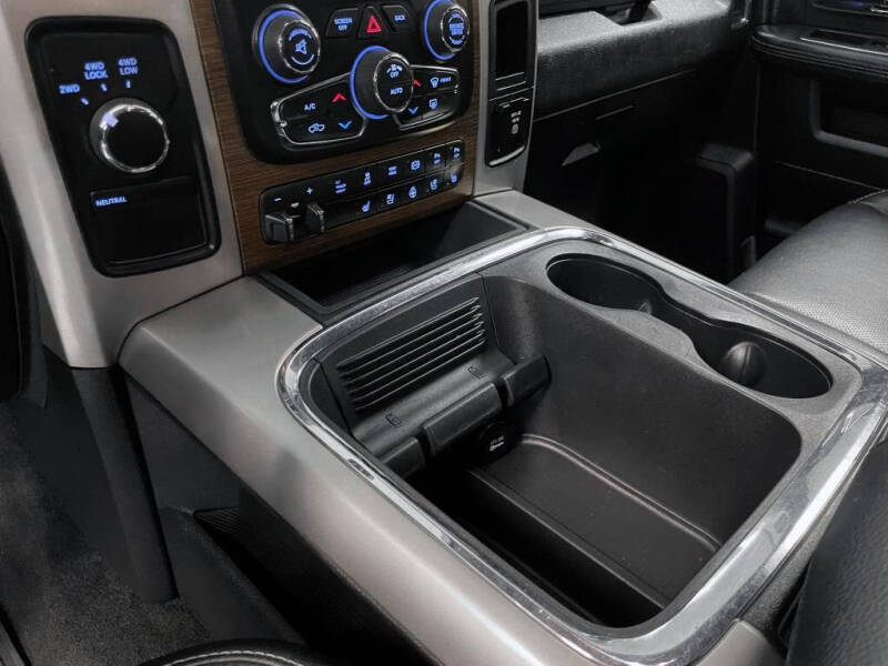 2017 RAM 3500 Laramie