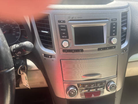 2014 Subaru Outback 2.5i Premium