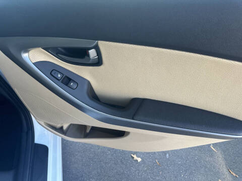 2013 Hyundai Elantra Limited