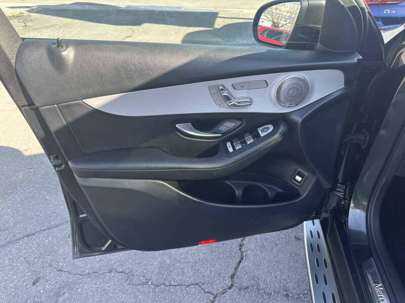 2021 Mercedes-Benz GLC GLC 300 4MATIC