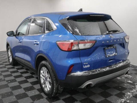 2020 Ford Escape SE