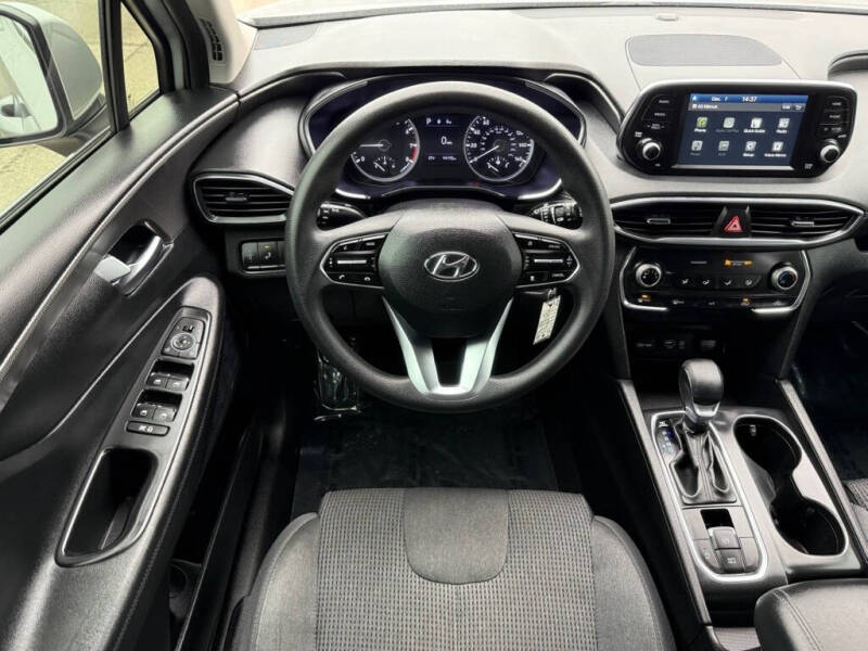 2019 Hyundai Santa Fe SE 2.4L