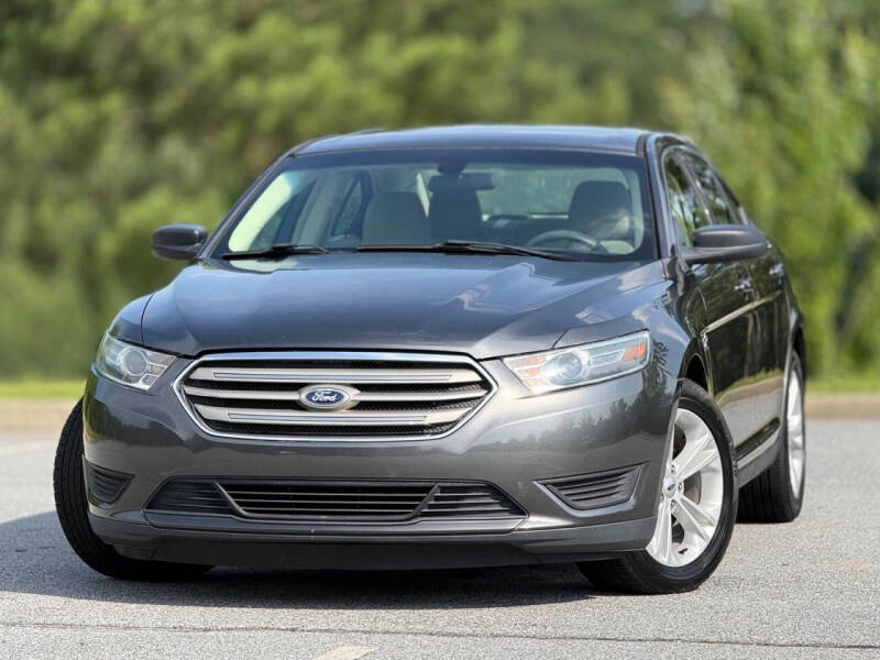2016 Ford Taurus SE