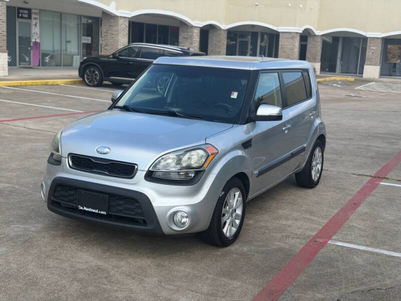 2013 Kia Soul +