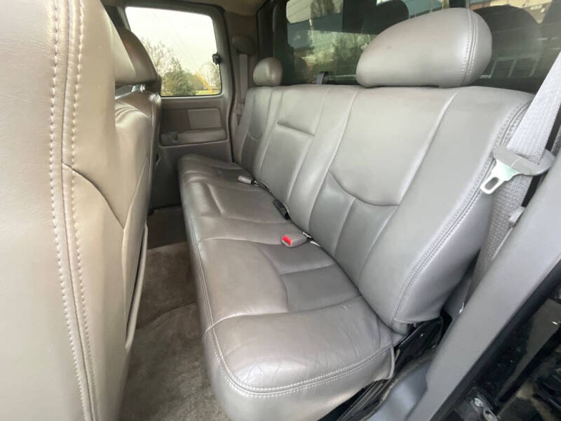 2003 GMC Sierra 1500 Denali