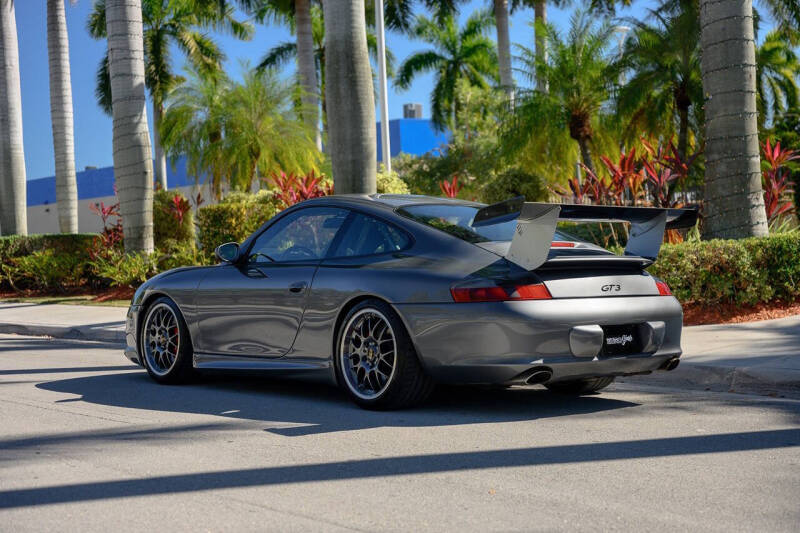 2004 Porsche 911 GT3