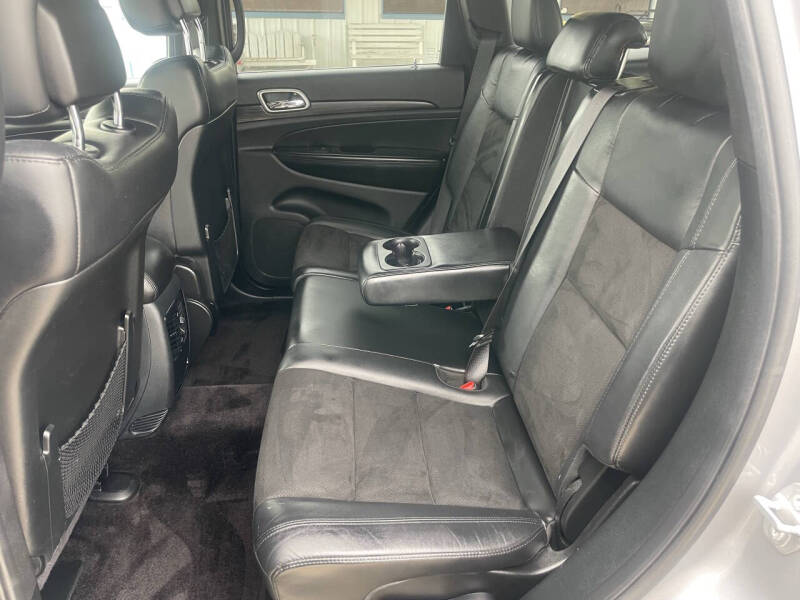 2019 Jeep Grand Cherokee Laredo E