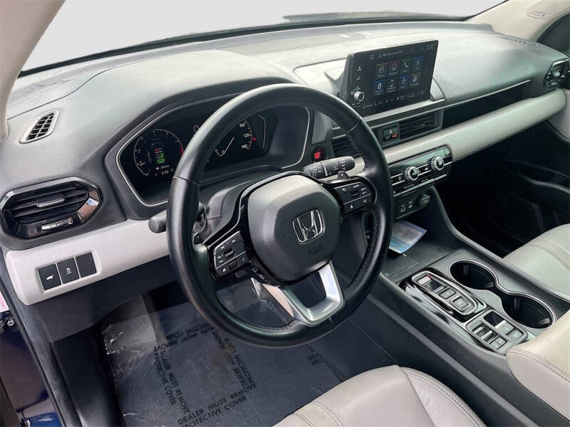 2025 Honda Pilot Touring