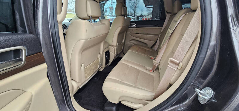 2017 Jeep Grand Cherokee Laredo E