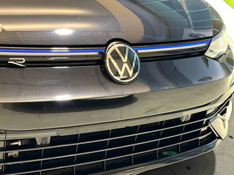 2024 Volkswagen Golf R 4Motion