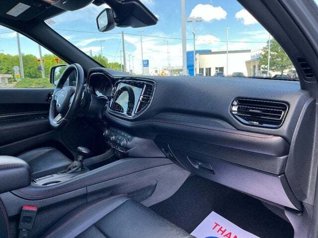 2023 Dodge Durango 16