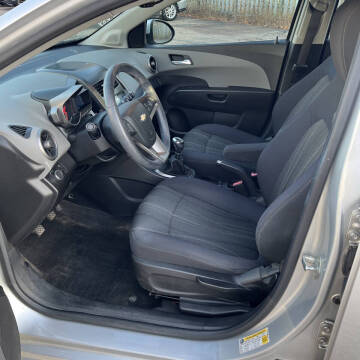 2012 Chevrolet Sonic LT