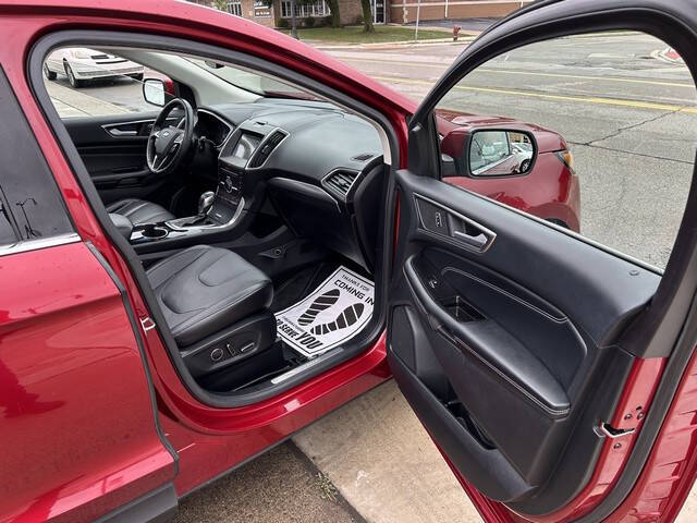 2016 Ford Edge Titanium