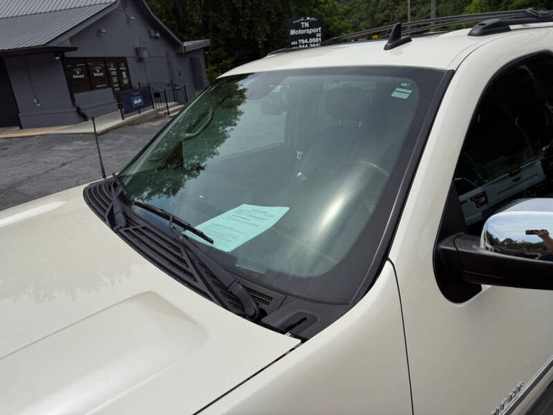 2013 Chevrolet Avalanche LTZ Black Diamond