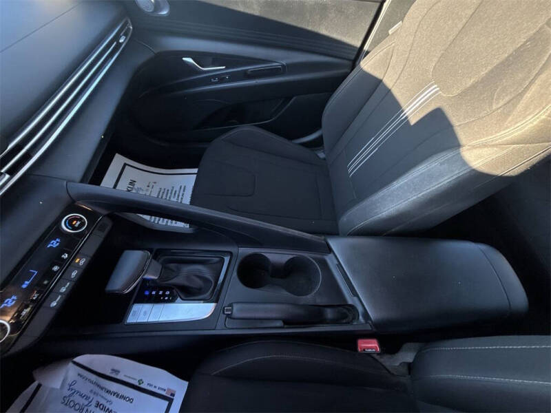 2023 Hyundai Elantra