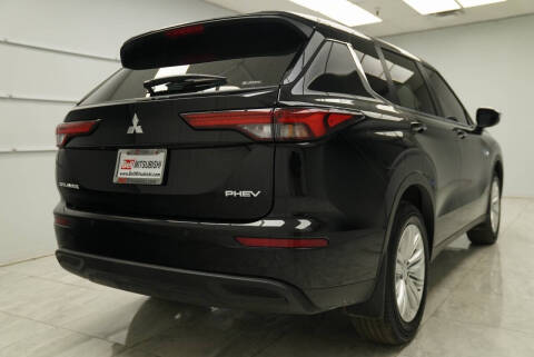 2025 Mitsubishi Outlander PHEV ES