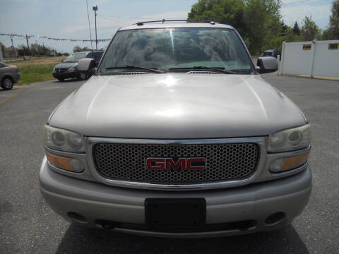 2004 GMC Yukon Denali