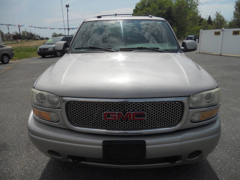 2004 GMC Yukon Denali