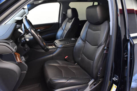 2017 Cadillac Escalade ESV Premium Luxury