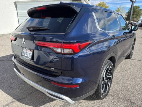 2024 Mitsubishi Outlander SE