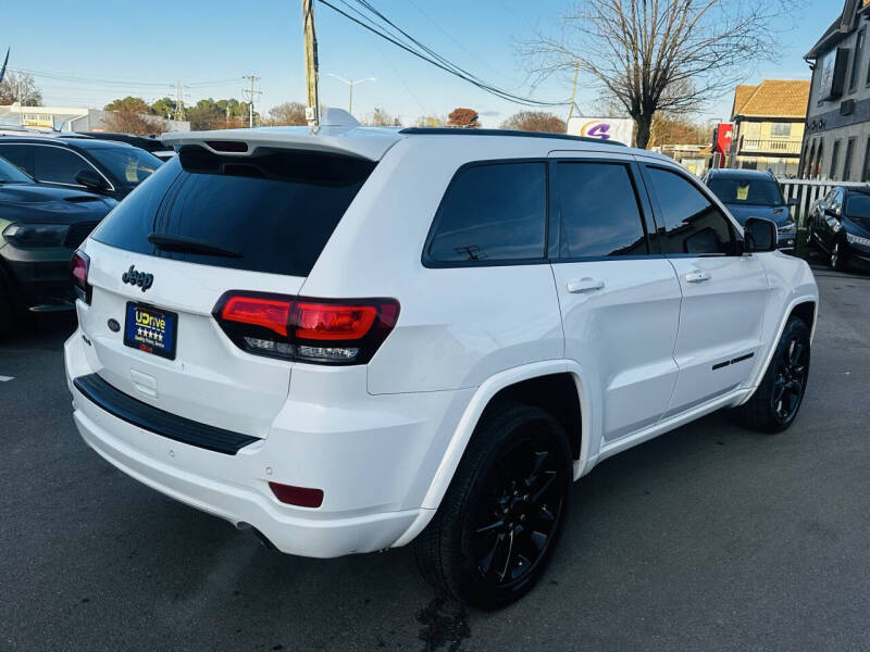 2017 Jeep Grand Cherokee Altitude